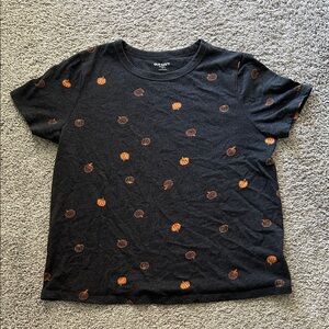 Old Navy Dark Grey Tee with Pumpkin Pattern